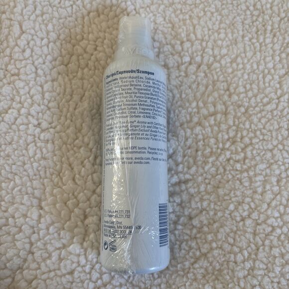 Aveda Dry Remedy Moisturizing Shampoo Discontinued Collection 8.5fl Oz - Picture 2 of 2